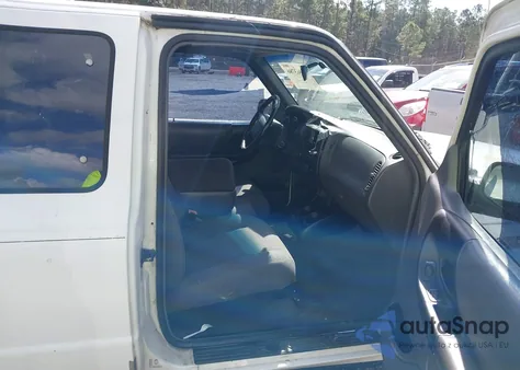 1999 Ford Ranger Xl/Xlt z USA, uszkodzony, nr VIN 1FTYR14V5XTA76438